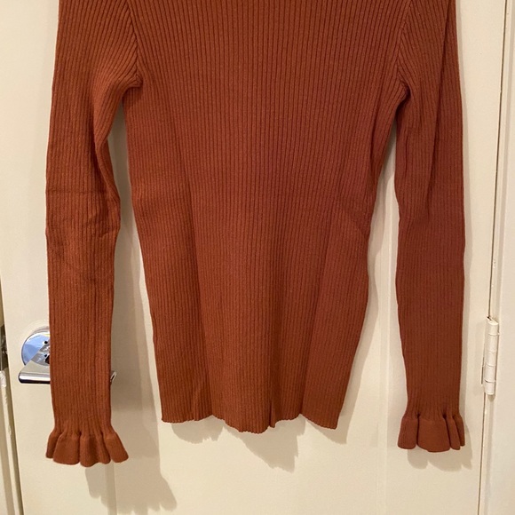 Sweater - Picture 3 of 3